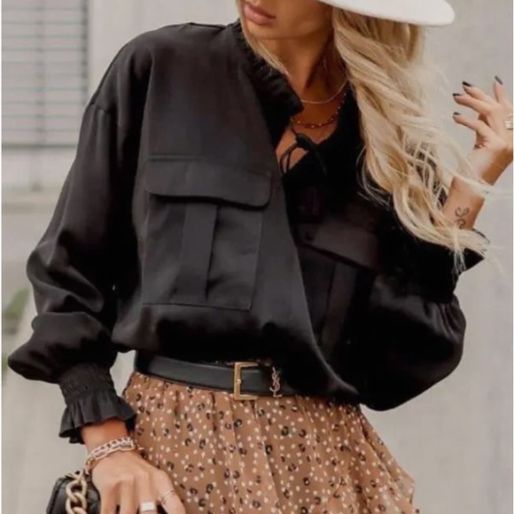 Black Blouse - Picture 1 of 3